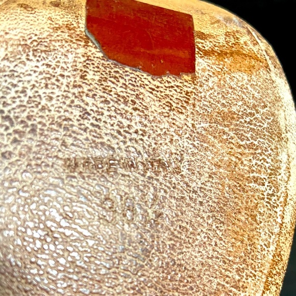 Givenchy | Designer Leather Pumps 4" Heel 6.5 - Picture 8 of 8